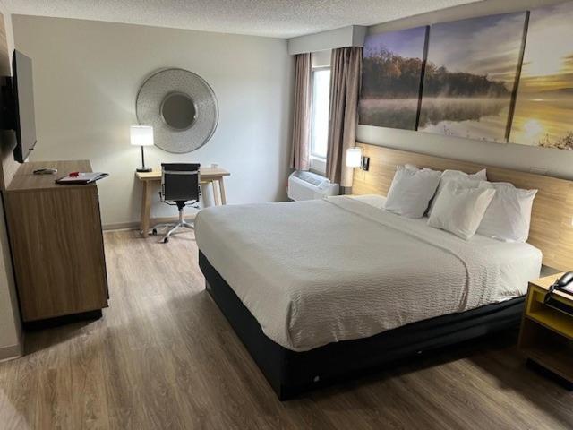 Days Inn By Wyndham Carthage Exteriér fotografie