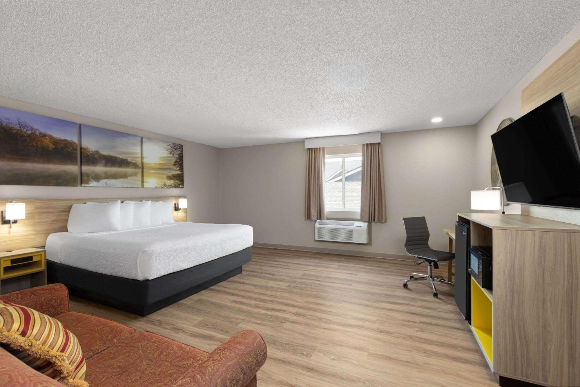 Days Inn By Wyndham Carthage Exteriér fotografie